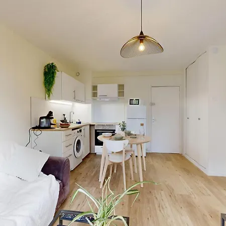 Expat Renting - Le Pastel - Netflix - Zenith Apartment